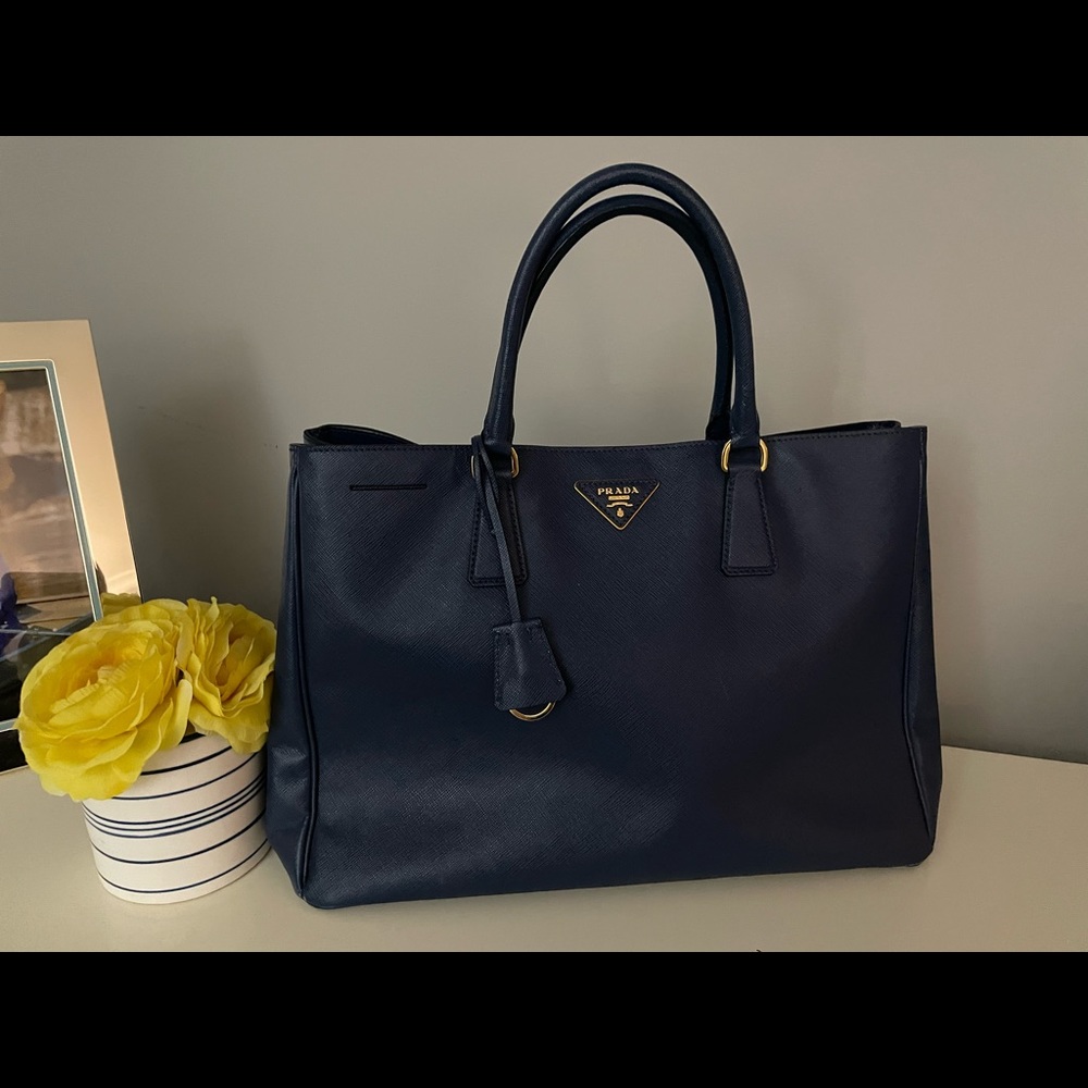 Prada Saffiano Luxe Purse